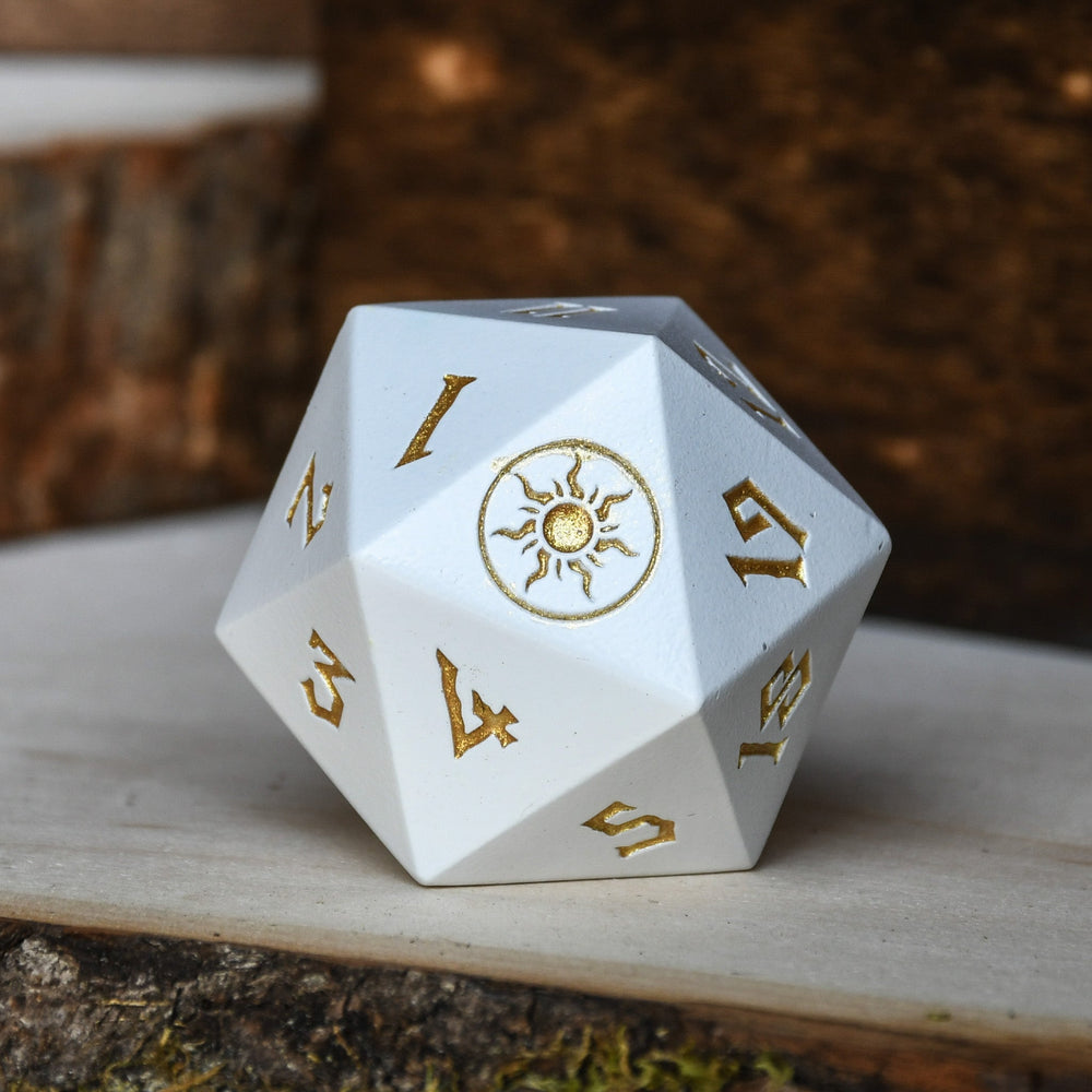 Plains Mana Spindown Metal D20 (ONLINE ORDER ONLY)