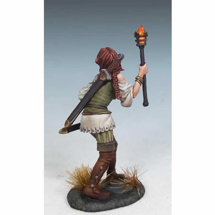 DSM4615 Raven Switchsword Female Rogue Miniature Diterlizzi Masterworks (ONLINE ORDER ONLY)