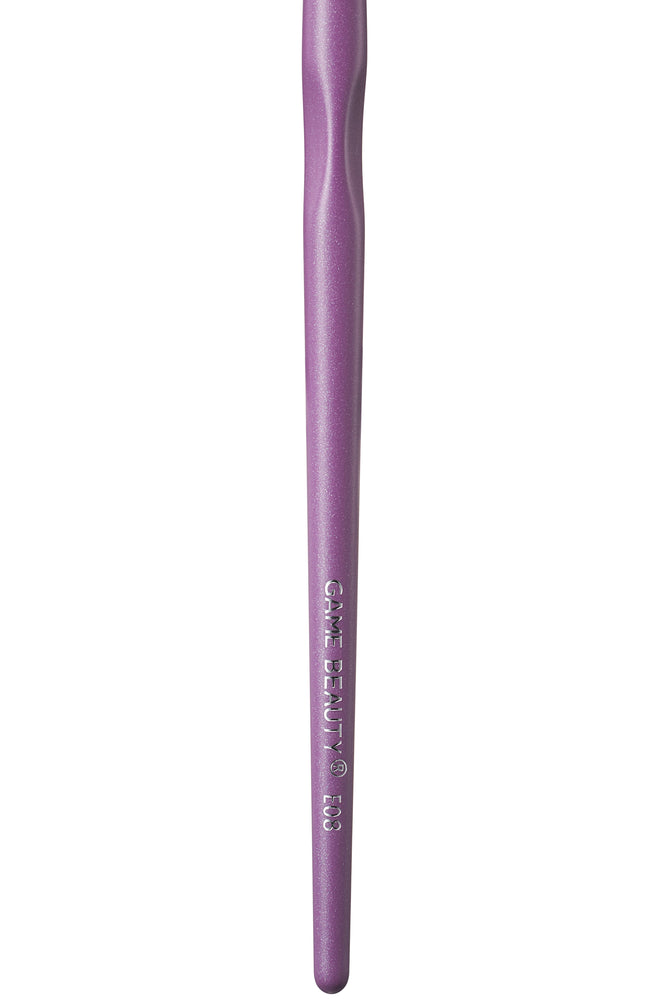 E08 - Domed Crease Eyeshadow Brush (ONLINE ORDER ONLY)