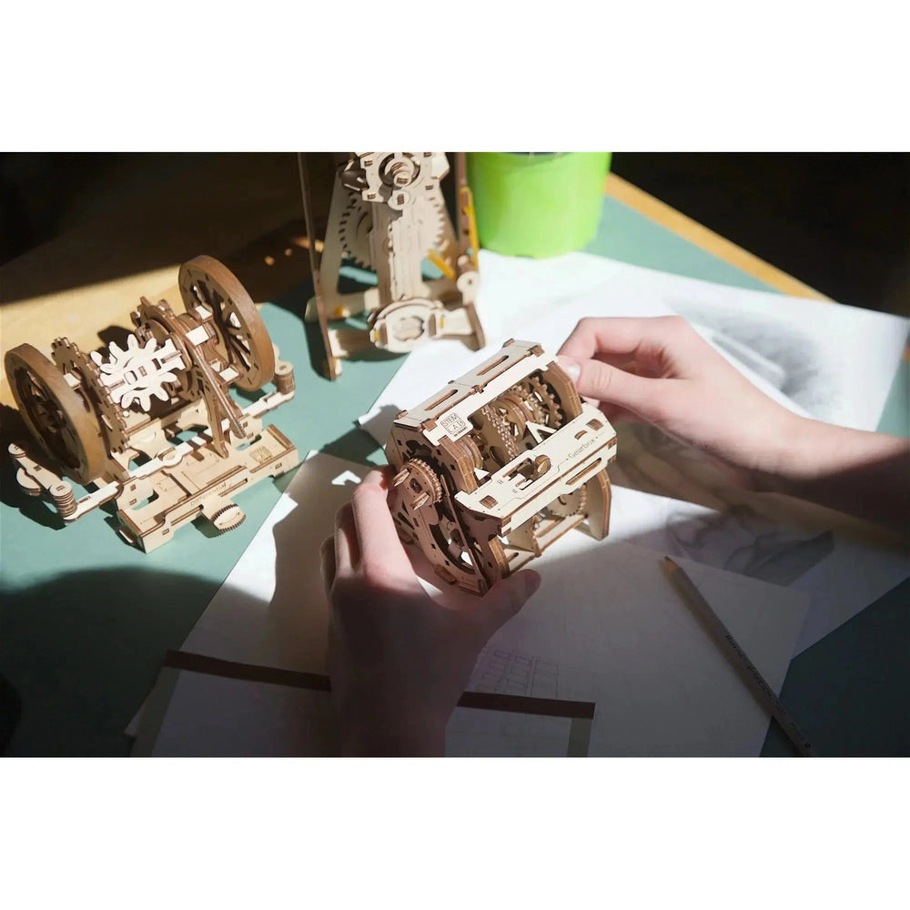 Gearbox 3D Wood Model Kit UGEARS (ONLINE ORDER ONLY)