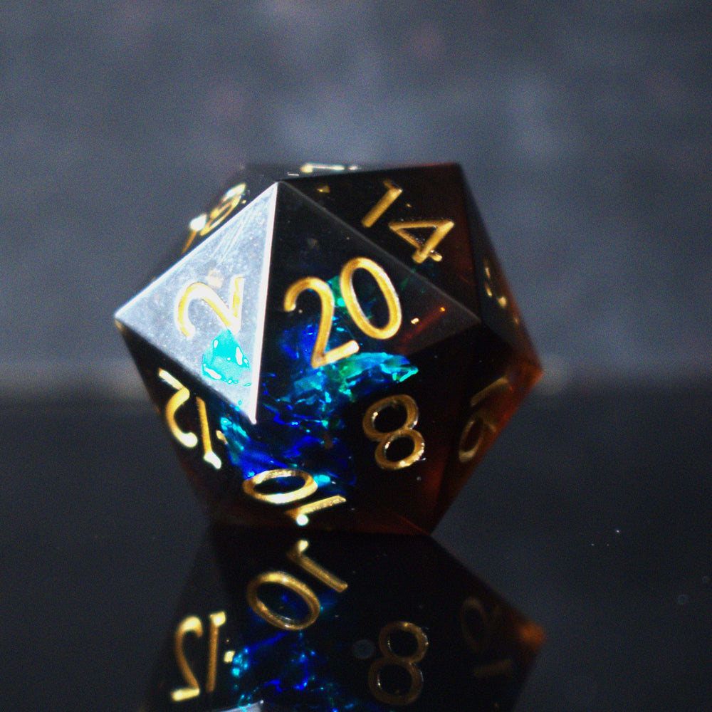 Hellish Rebuke Sharp-Edged Resin Dice Set (ONLINE ORDER ONLY)