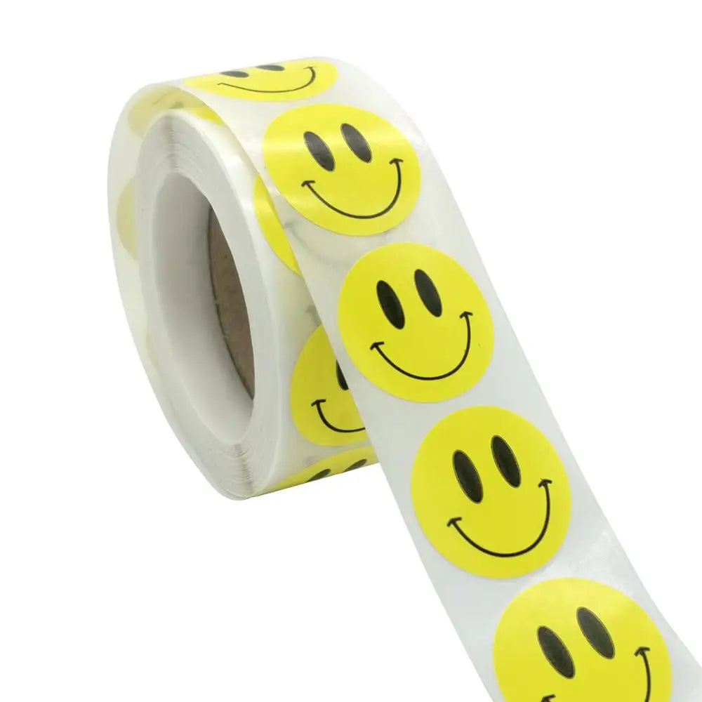 Smile Face Sticker 500 Pcs/roll For Kids Reward Sticker Yellow Dots Labels Happy Smile Face Expression Sticker Kids Toys (ONLINE ORDER ONLY)