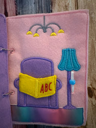 Felt Dollhouse Quiet Book - Toddler Activity Book - Educational Gift for Girls - Learning Toy - Unpaper Doll (ONLINE ORDER ONLY)