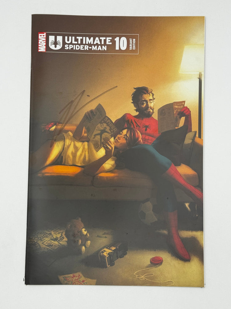 [Signed by Hickman] Ultimate Spider-Man #10 Unknown Comics Mercado Exclusive Var [INST] (ONLINE ORDER ONLY)