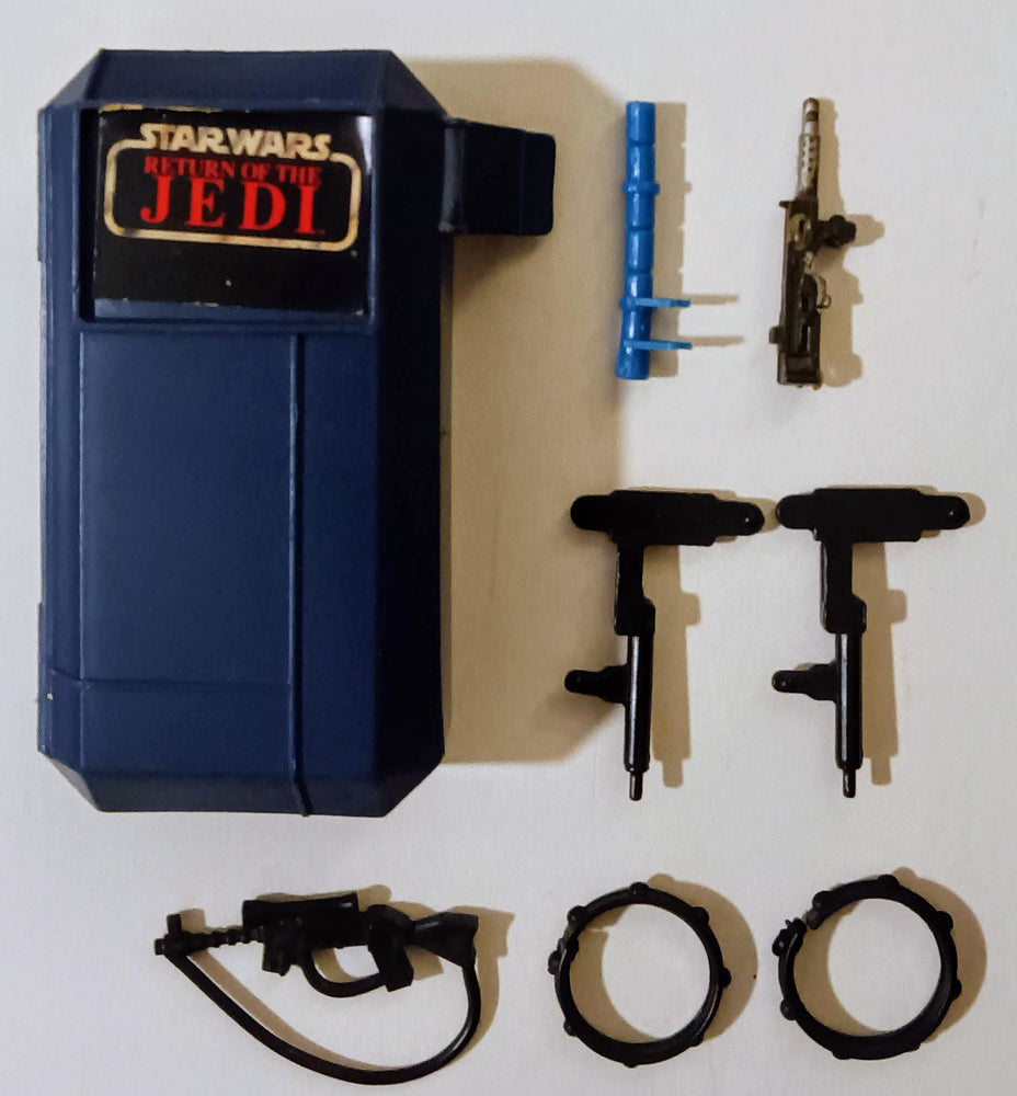 Star Wars ROTJ Chewbacca Bandolier Weapons Case (ONLINE ORDER ONLY)