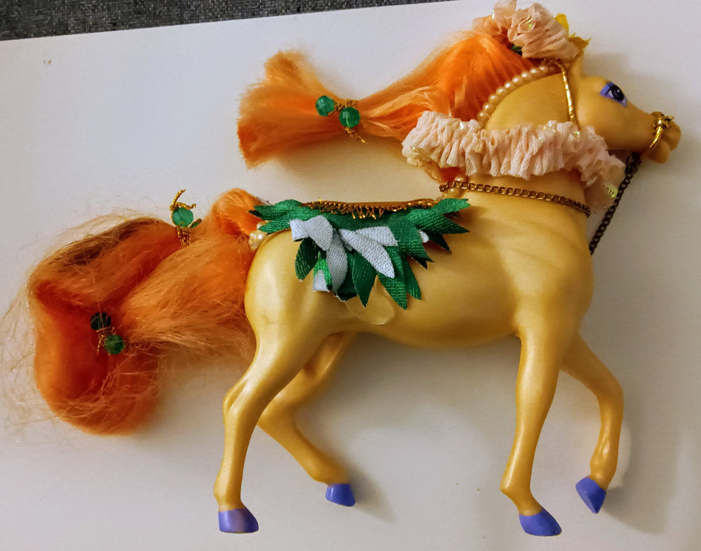 Enchanted Kingdom Horse - Aloha (ONLINE ORDER ONLY)