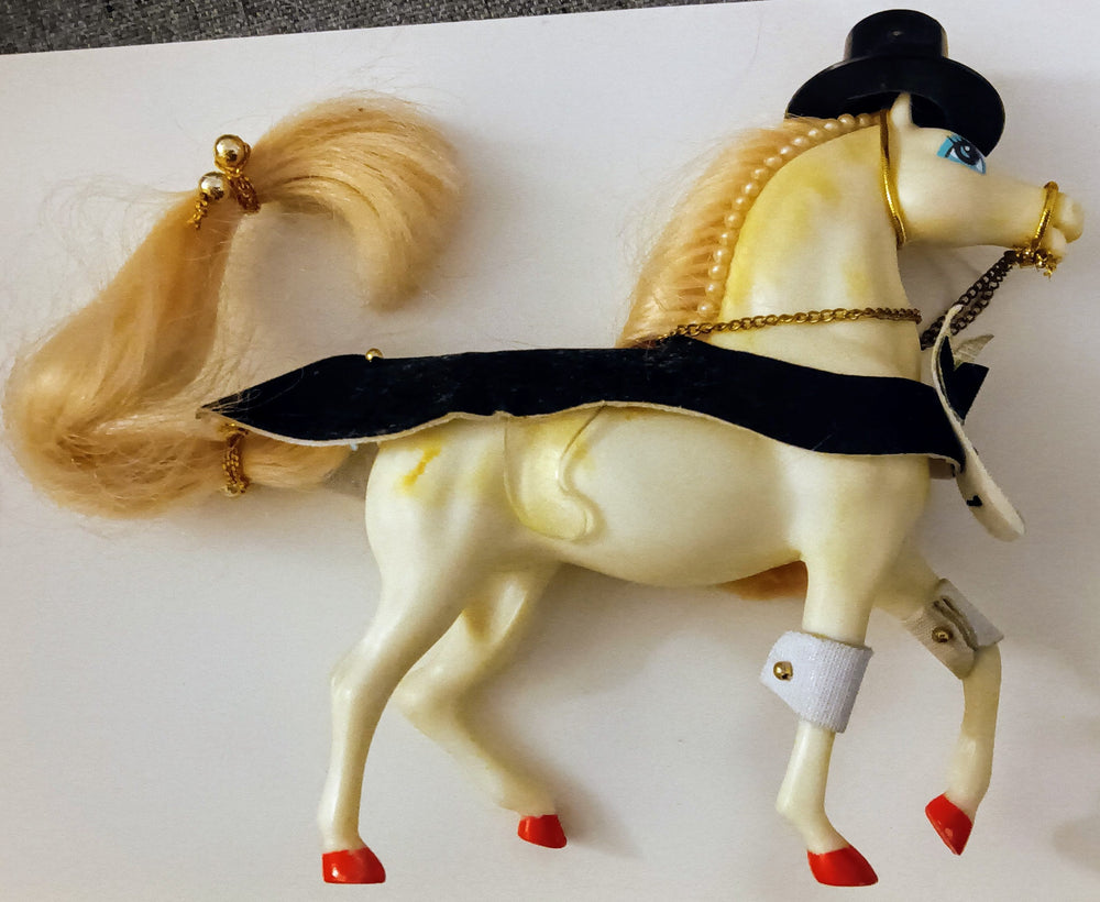 Enchanted Kingdom Horse - Top Hat (ONLINE ORDER ONLY)