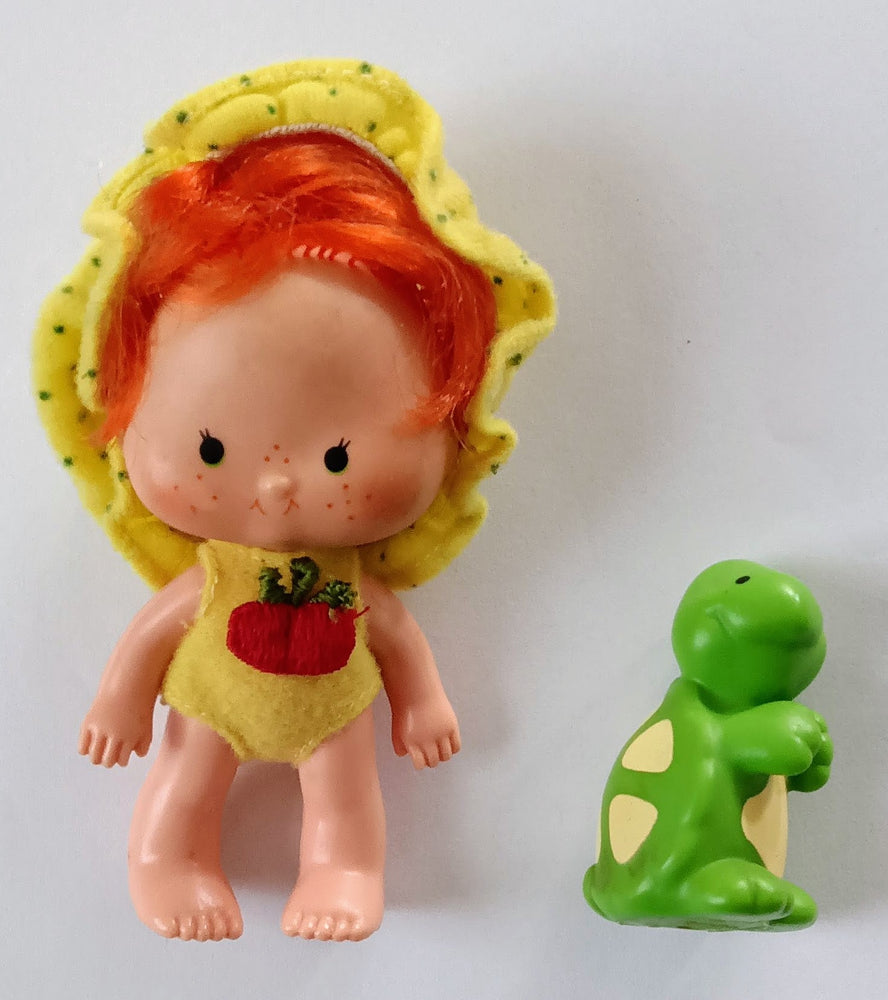 Strawberry Shortcake Doll - Apple Dumplin (ONLINE ORDER ONLY)