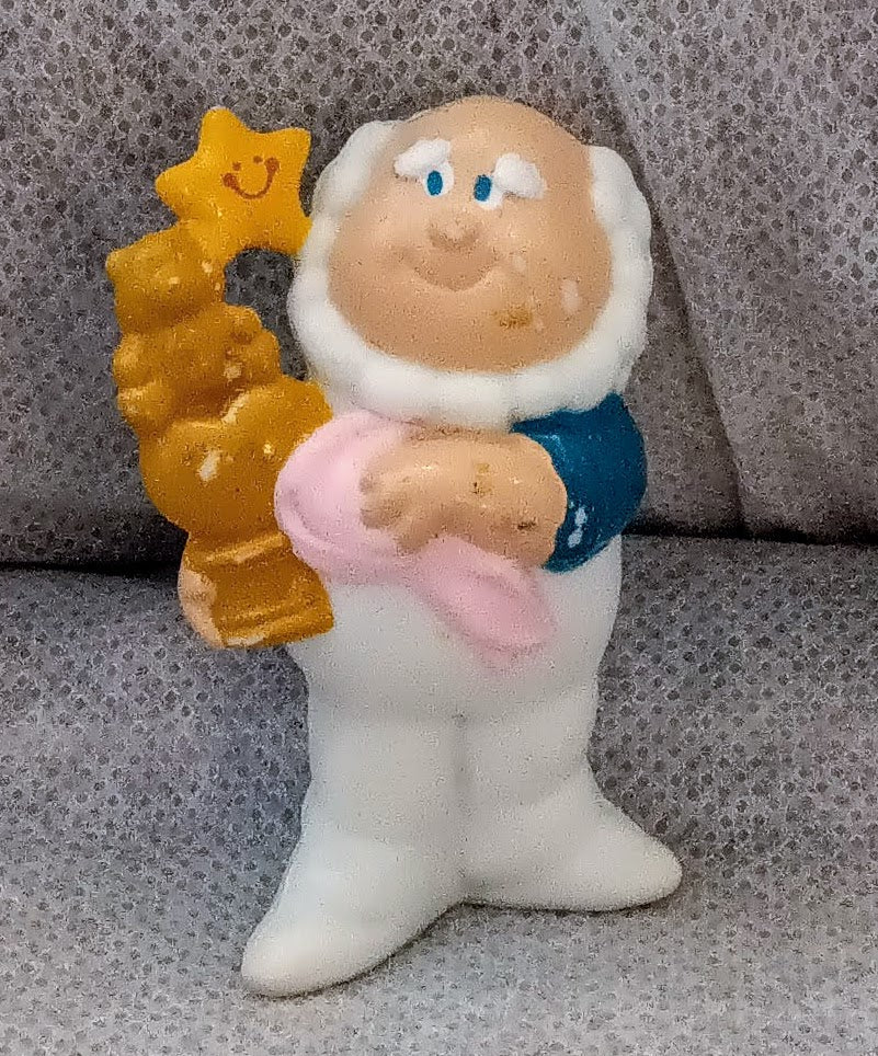 Care Bears mini figure - Cloud Keeper (with trophy) (ONLINE ORDER ONLY)