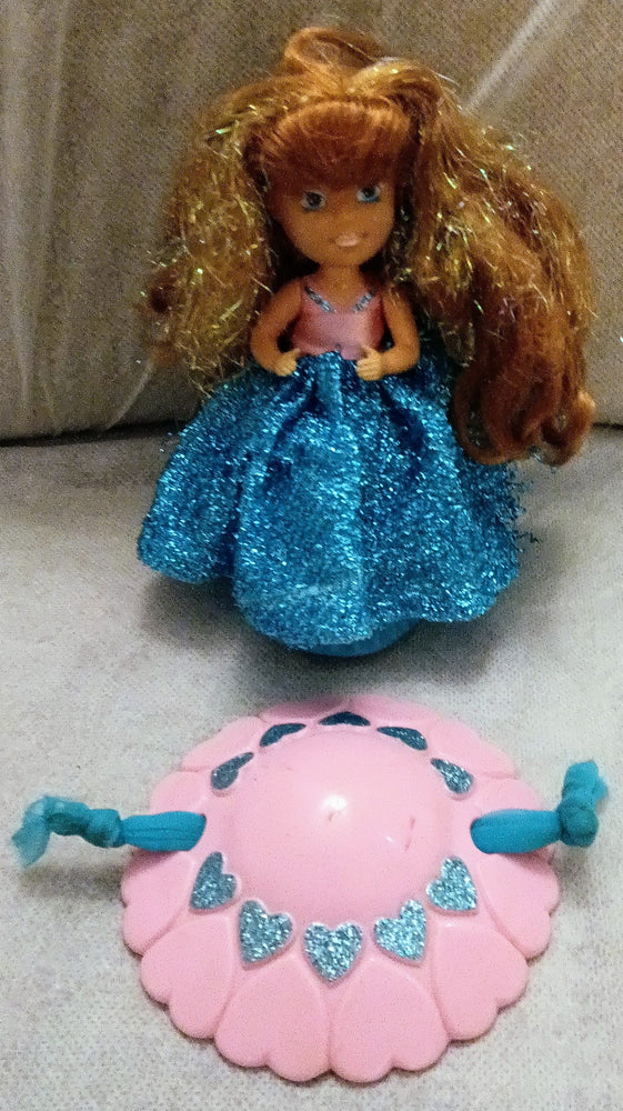 Cupcake doll - Honey Drop (Sugar & Shine) (ONLINE ORDER ONLY)