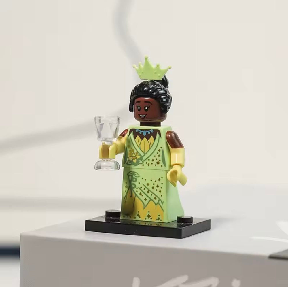 Princess Tiana Minifigure (ONLINE ORDER ONLY)