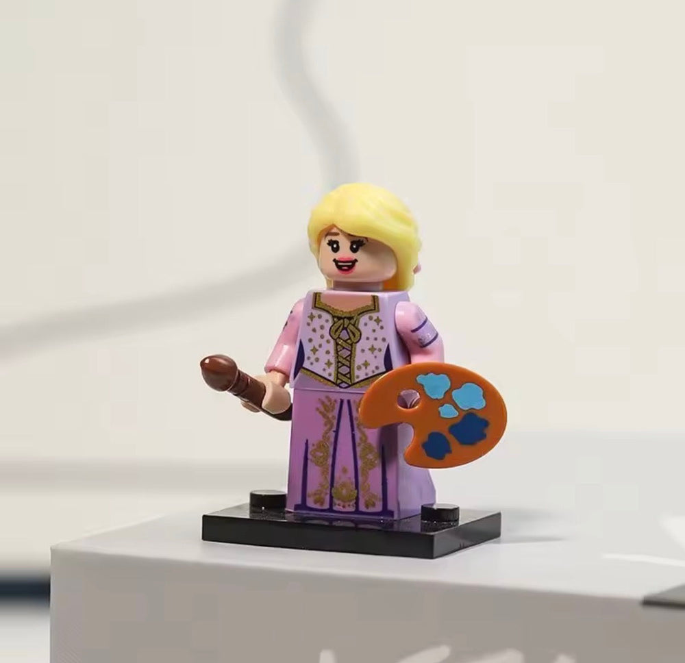 Rapunzel Minifigure (ONLINE ORDER ONLY)