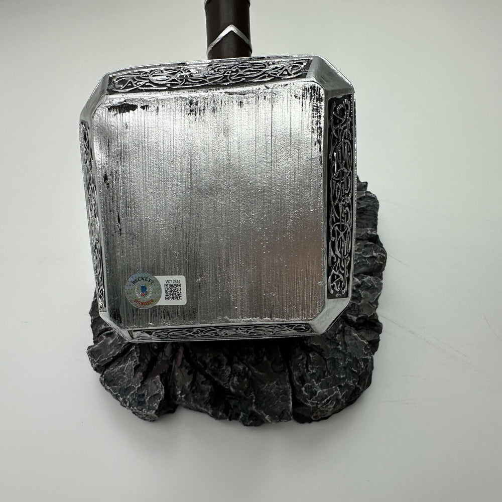 Autographed/Signed Chris Hemsworth Thor Mjolnir 17" Hammer with Base Marvel Avengers Infinity War End Game Replica Movie Prop Beckett BAS COA (ONLINE ORDER ONLY)