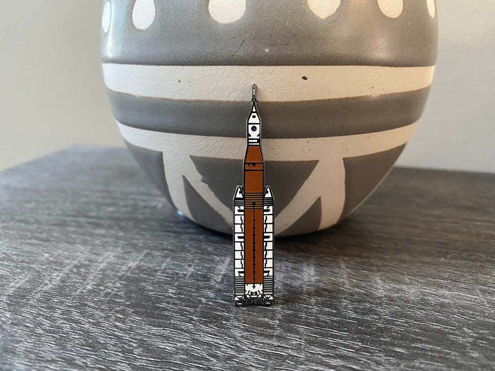 SLS - NASA Space Launch System Block 1 (ONLINE ORDER ONLY)