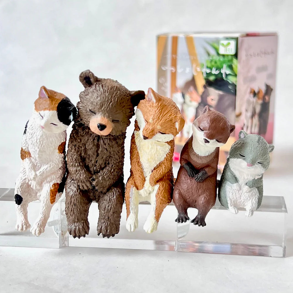 SLEEPY ANIMALS FIGURINE BLIND BOX (1 Blind Box) (ONLINE ORDER ONLY)
