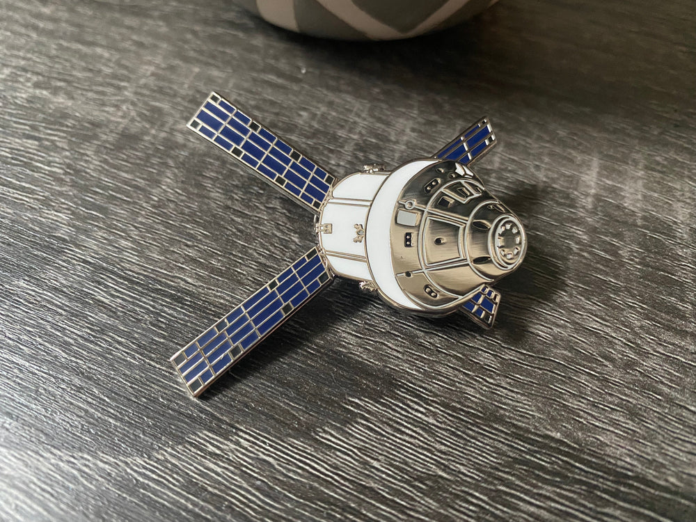 Orion capsule and service module (ONLINE ORDER ONLY)