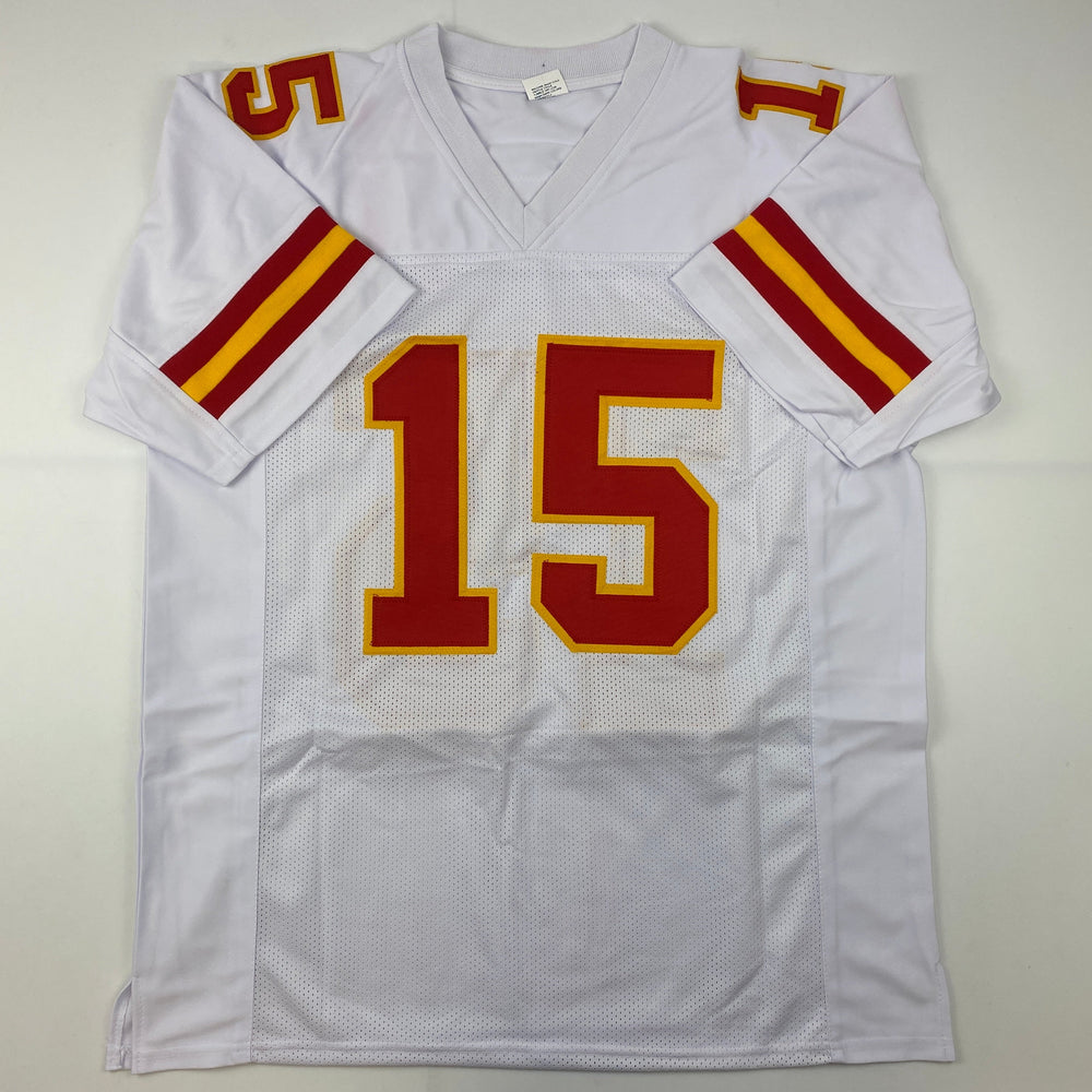 Facsimile Autographed Patrick Mahomes Kansas City White Reprint Laser Auto Football Jersey Size Men's XL (ONLINE ORDER ONLY)