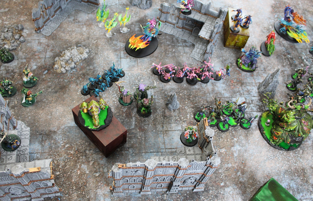 Urban Ruins - Neoprene Battle Mat with Bag (Online Order Only)