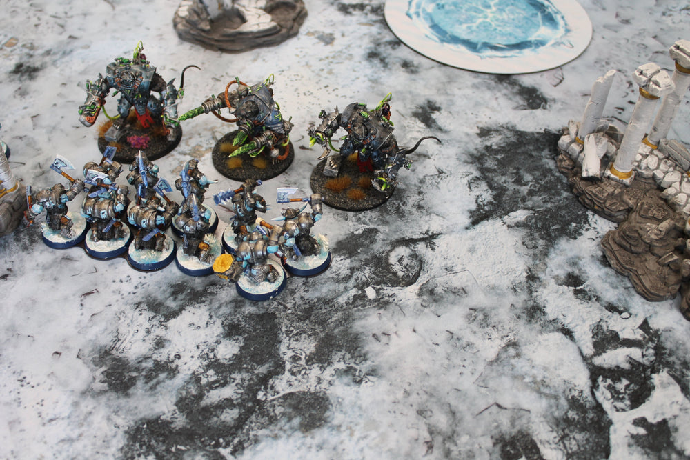 Snowy Tundra - Neoprene Battle Mat with Bag (Online Order Only)