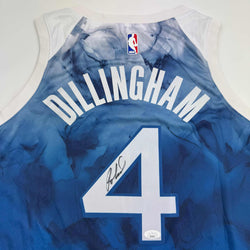 Autographed/Signed Rob Dillingham Minnesota Blue Basketball Jersey JSA COA (ONLINE ORDER ONLY)