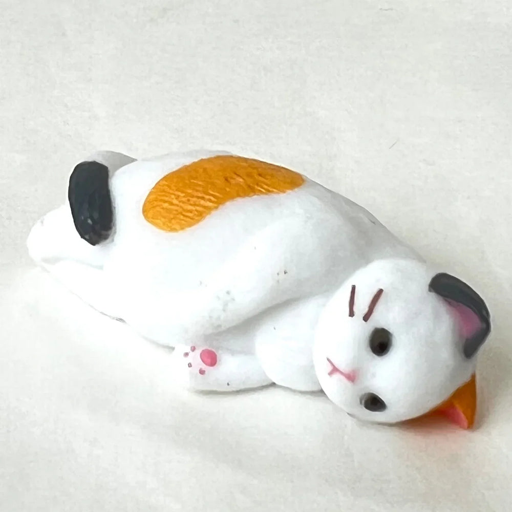 VOID CAT FIGURINE BLIND BOX (1 Blind Box) (ONLINE ORDER ONLY)