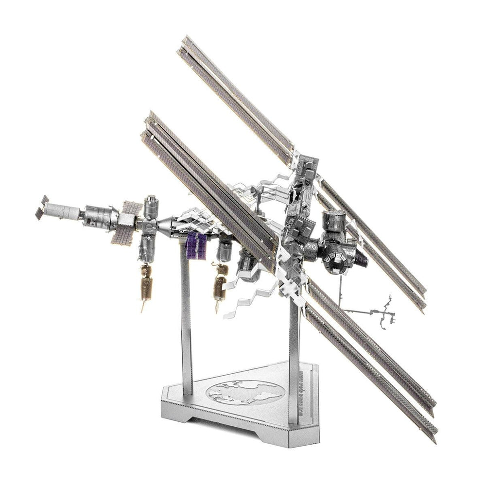 International Space Station Premium 3D Steel Model Kit Metal Earth (ONLINE ORDER ONLY)