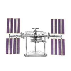 International Space Station Premium 3D Steel Model Kit Metal Earth (ONLINE ORDER ONLY)