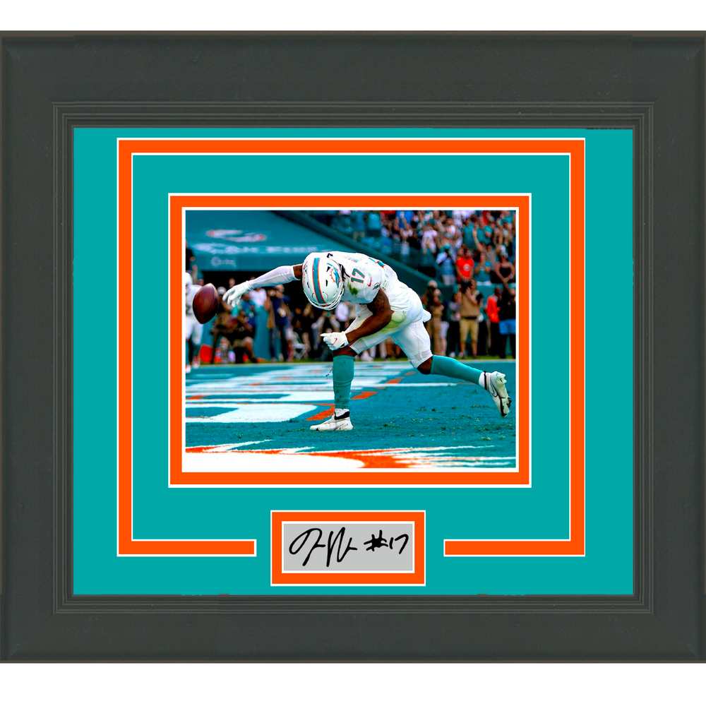 Framed Jaylen Waddle Facsimile Laser Engraved Signature Auto Miami Dolphins 11x14 Football Photo (ONLINE ORDER ONLY)