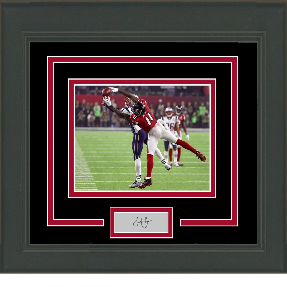 Framed Julio Jones Facsimile Laser Engraved Signature Auto Atlanta Falcons 11x14 Football Photo (ONLINE ORDER ONLY)