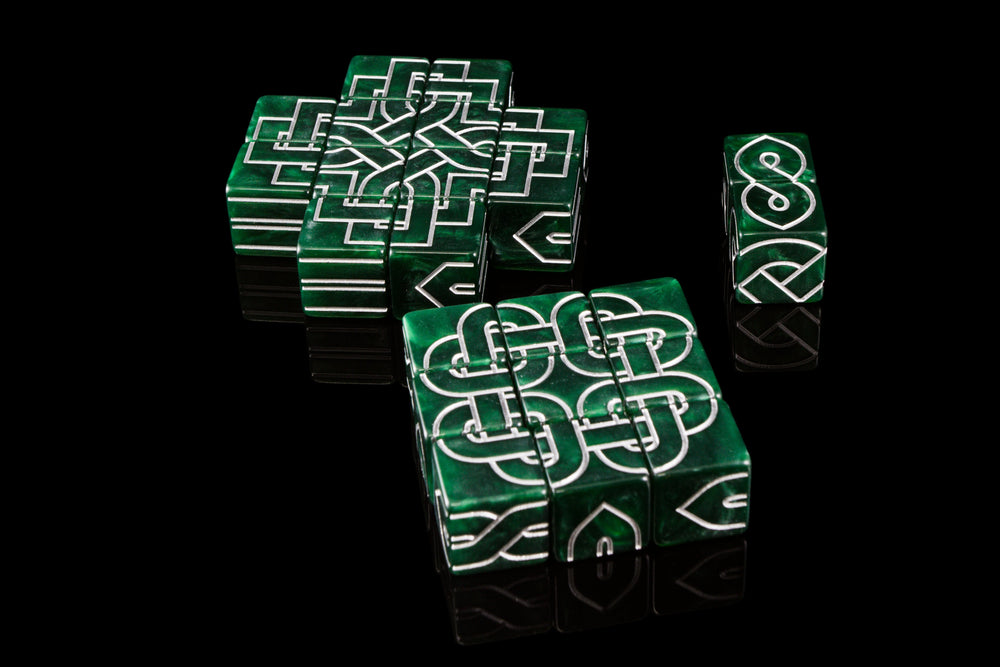 Knot Dice Squared Set (expansion) (ONLINE ORDER ONLY)
