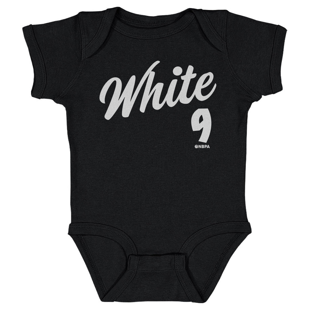 Derrick White Boston Script WHT (ONLINE ORDER ONLY)
