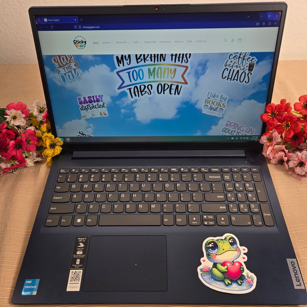 Adorable Love Frog Sticker (ONLINE ORDER ONLY)