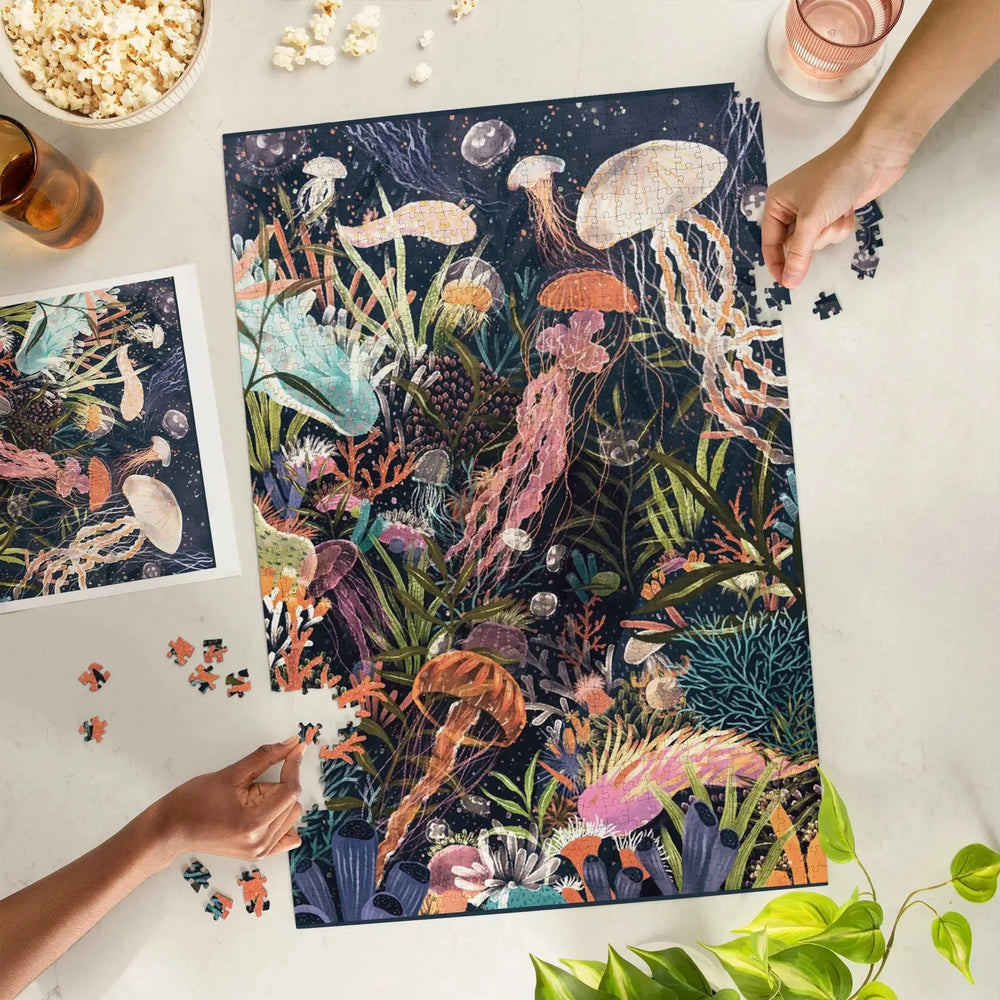 Luminescent World Jellyfish 1000 Piece Jigsaw Puzzle Lantern Press (ONLINE ORDER ONLY)