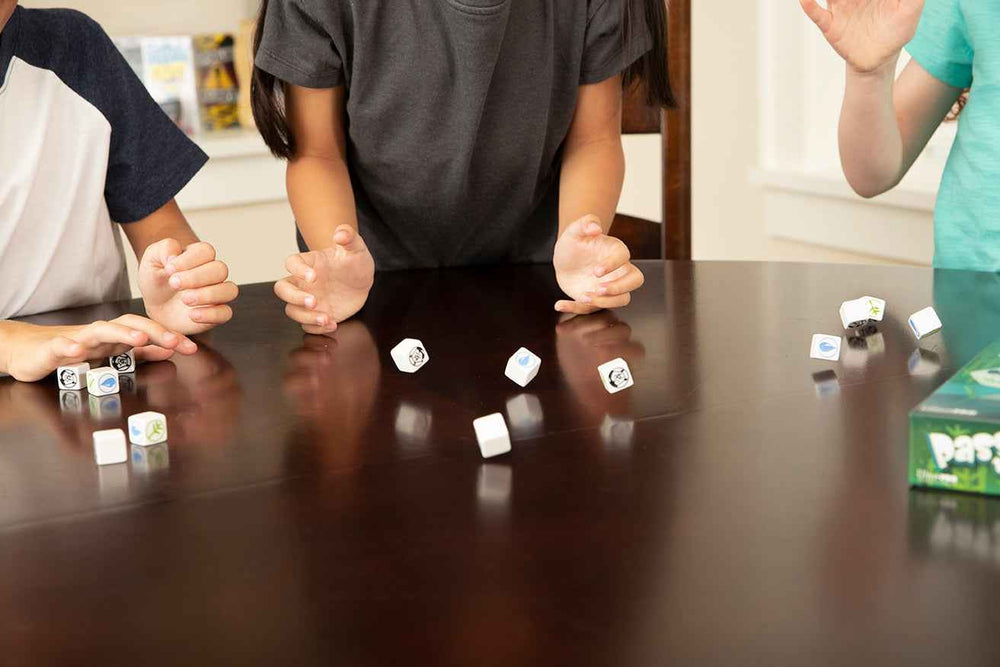 PASS THE PANDAS® : Dice Game for Ages 6 and Up (ONLINE ORDER ONLY)