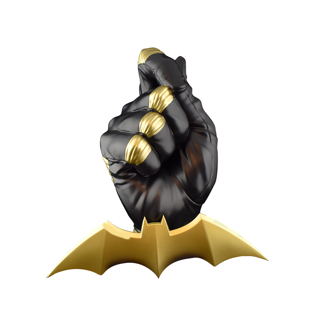 Batman Batarang Statue: Black & Gold Edition (SDCC Exclusive) (ONLINE ORDER ONLY)