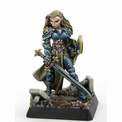 RPR14093 Finari Crusaders Hero Miniature 25mm Heroic Scale (ONLINE ORDER ONLY)