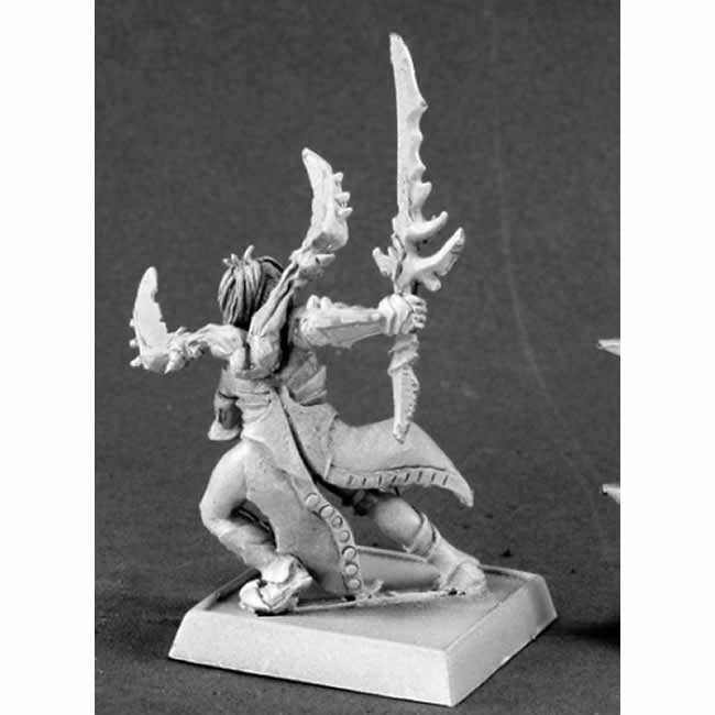 RPR14538 Vysa Darkspawn Elf Captain Miniature 25mm Heroic Scale (ONLINE ORDER ONLY)