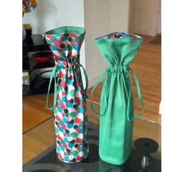 Large Reversible Reusable Fabric Wine Gift Bag | Polka Dots (ONLINE ORDER ONLY)