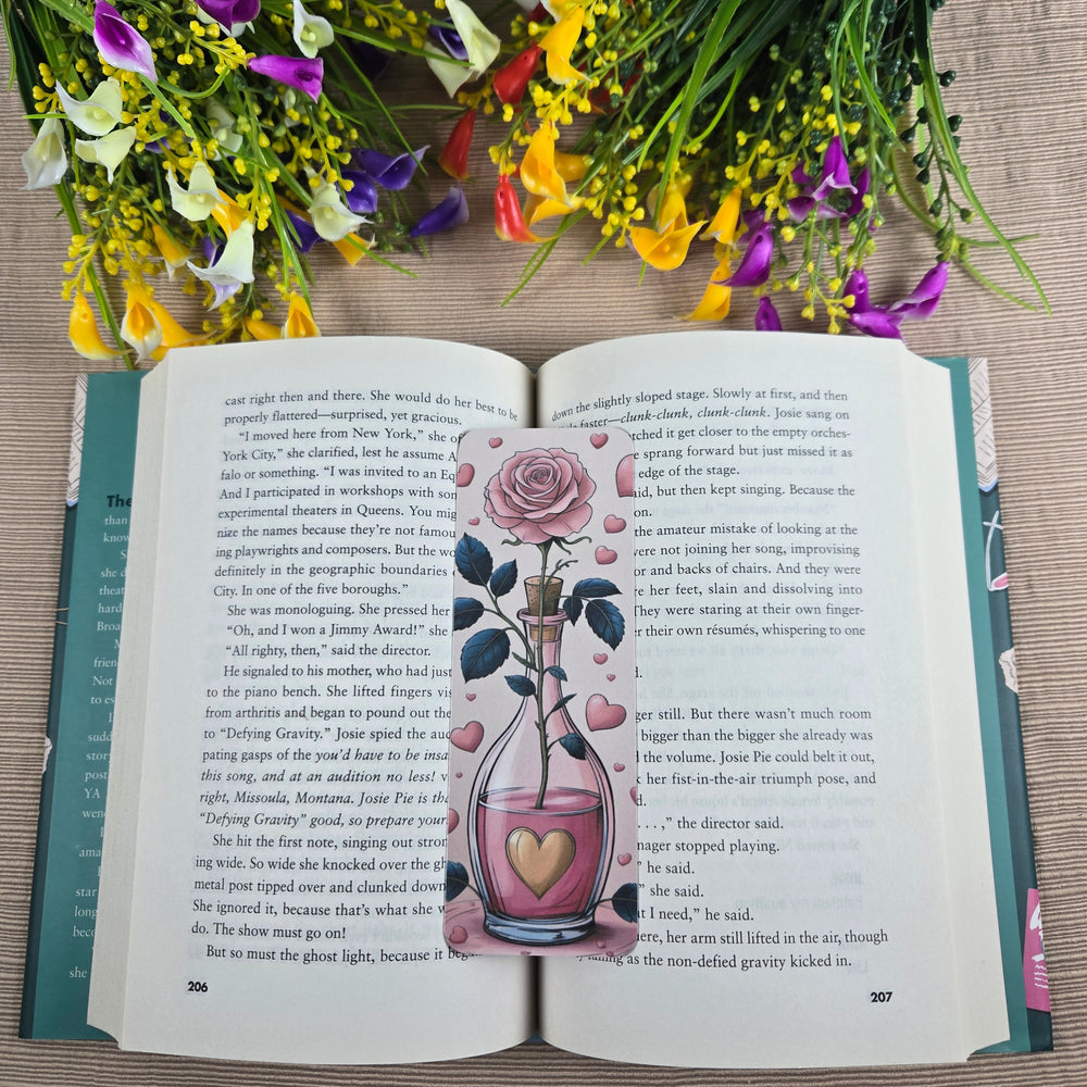 Flower in a Vase Bookmark (ONLINE ORDER ONLY)