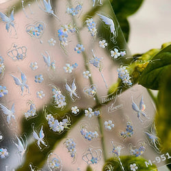 Pretty White Butterfly Flower Wreath Love Heart Crown Corsage Corolla Garland Delicate Adhesive Nail Art Sticker Manicure Decals (ONLINE ORDER ONLY)