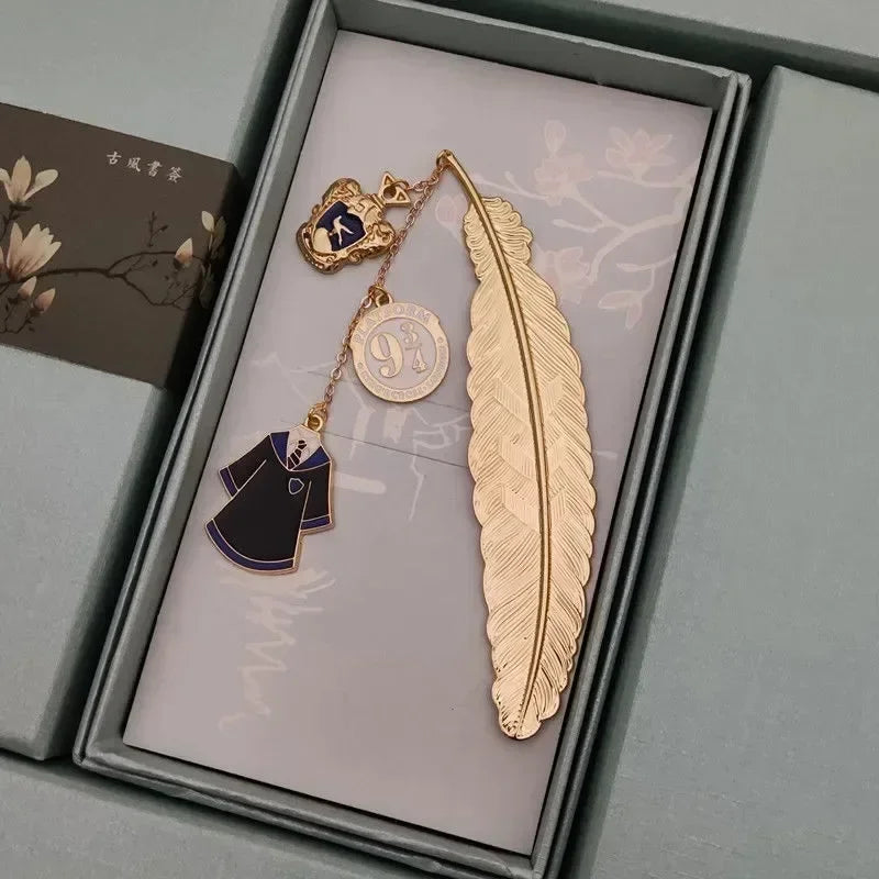 Harry Potter Gold Feather Bookmark - 13 Variants (ONLINE ORDER ONLY)