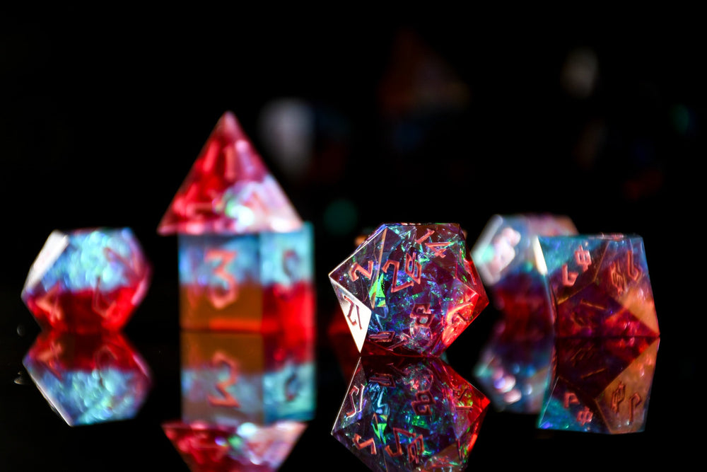 Sorcerous Burst Sharp-Edged Resin Dice Set (ONLINE ORDER ONLY)