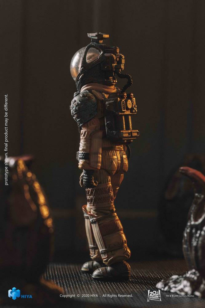 Alien Kane in Spacesuit 1:18 Scale Action Figure - Previews Exclusive (Online Order Only)