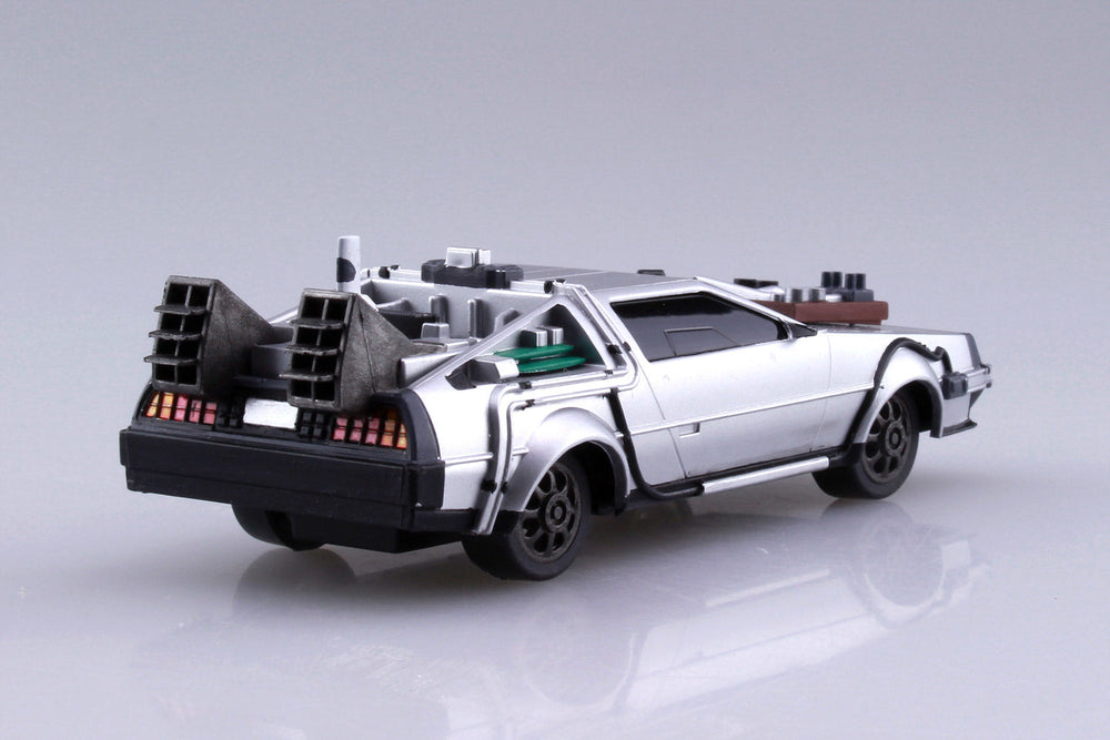 Back to the Future Part III pull-back DeLorean 1:43 scale plastic model kit (ONLINE ORDER ONLY)
