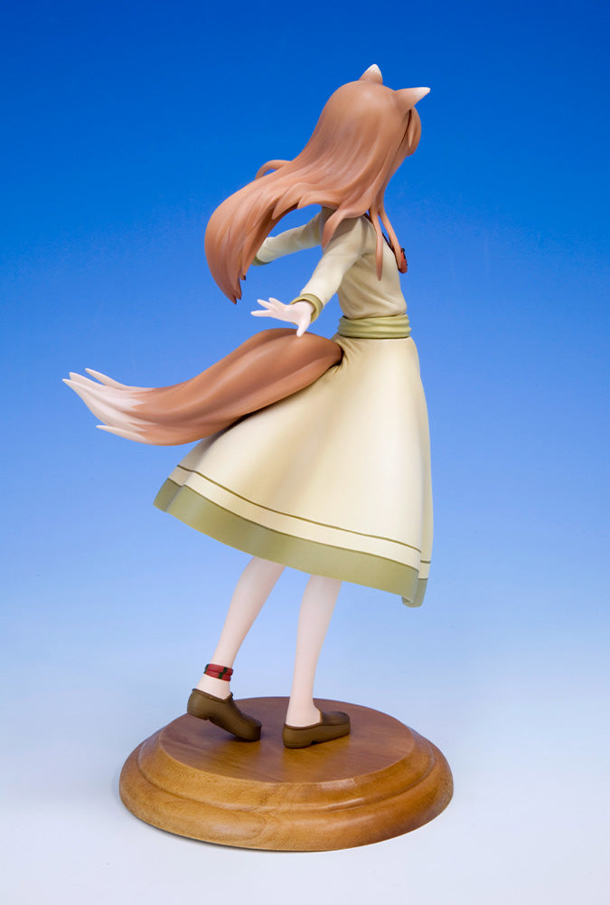 Spice And Wolf Merchant Wise Wolf Holo Statue (ONLINE ORDER ONLY)