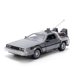 Back to the Future die-cast 1:24 scale 40th Anniversary "Hollywood Rides" light-up DeLorean Time Machine (ONLINE ORDER ONLY)