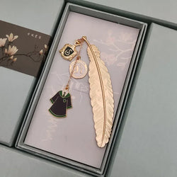 Harry Potter Gold Feather Bookmark - 13 Variants (ONLINE ORDER ONLY)