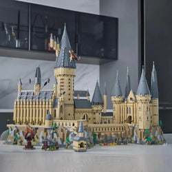 Harry Potter Lego Set - Hogwarts Castle (ONLINE ORDER ONLY)