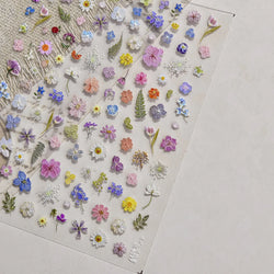 Gold Foil Dried Flowers Leaf Floral Print Daisy Rose Flower Peach Blossom Adhesive Nail Art Decoration Sticker Manicure Decals (ONLINE ORDER ONLY)