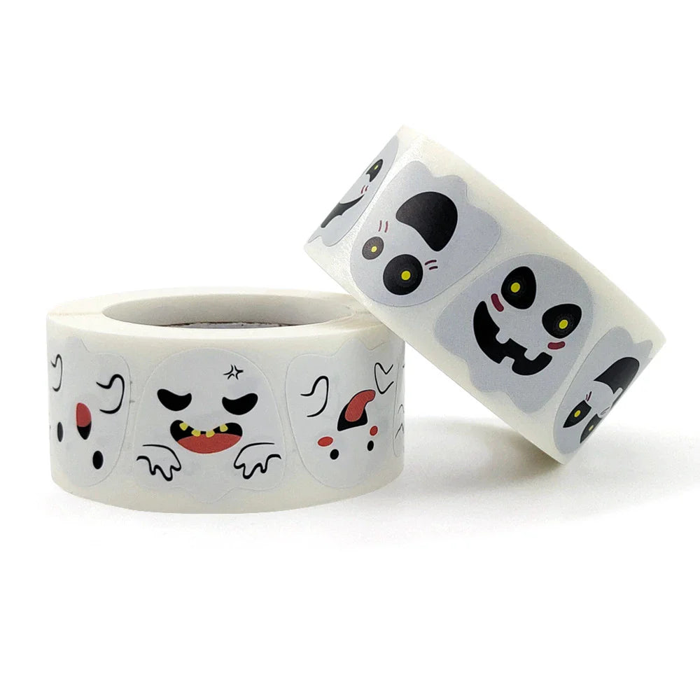 500pcs/roll Halloween Sticker Ghost Labels Gift Candy Bags Seal Stickers Halloween DIY Package Paper Sticker Party Decoration (Online Order Only)